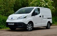 NISSAN E-NV200