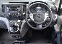 NISSAN E-NV200