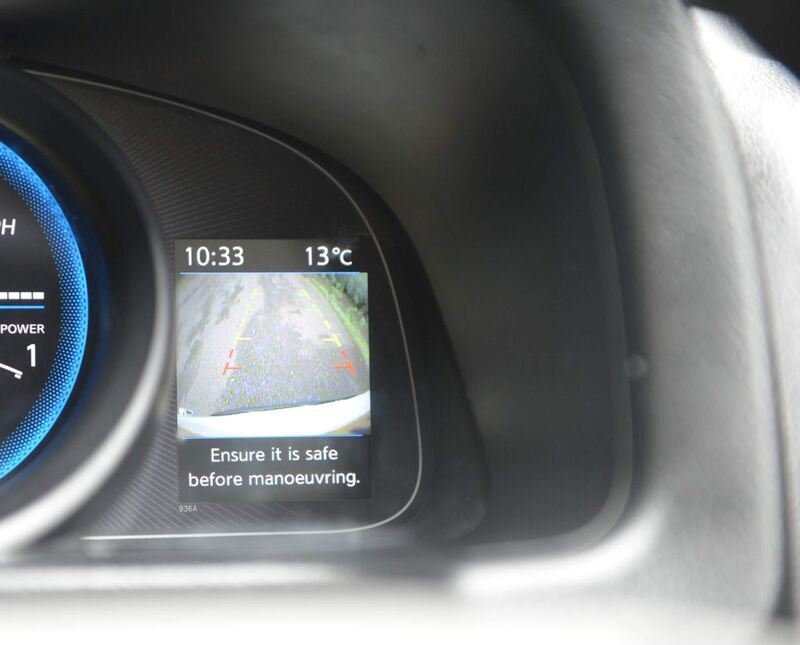NISSAN E-NV200