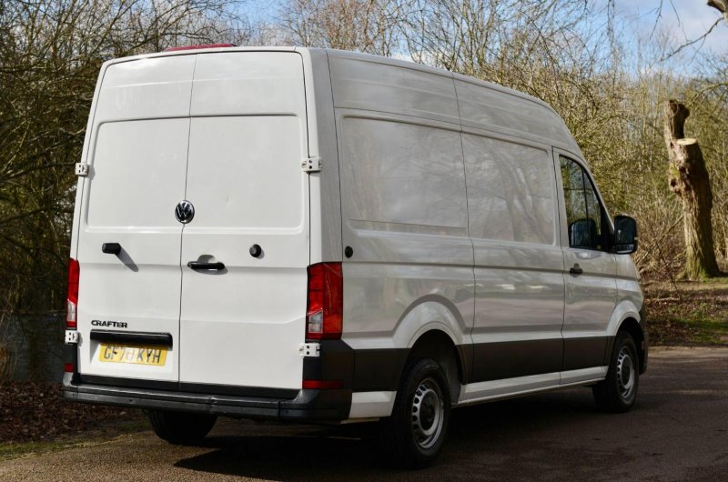 VOLKSWAGEN CRAFTER