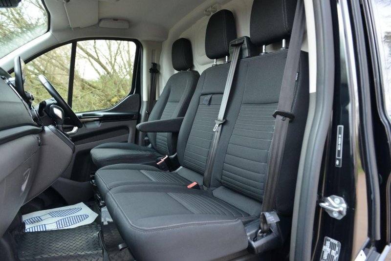 FORD TRANSIT CUSTOM