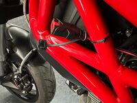 DUCATI MONSTER 696