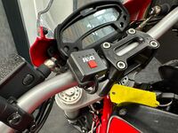 DUCATI MONSTER 696